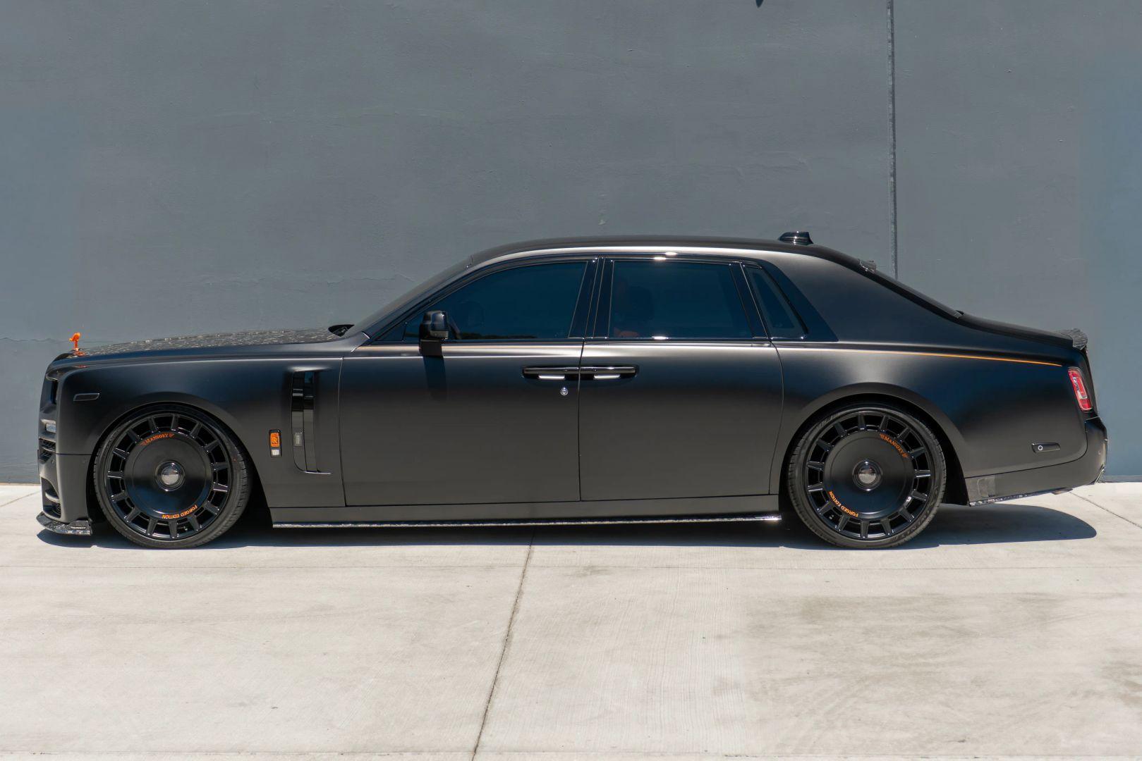 2026 Rolls-Royce Phantom — photo 2 of 4