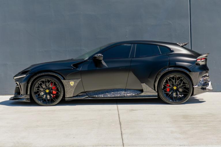 2025 Ferrari Purosangue — photo 2 of 4