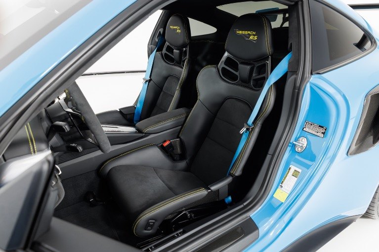 2018 Porsche 911 — photo 4 of 4