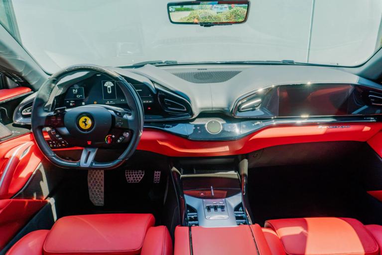 2025 Ferrari Purosangue — photo 3 of 4