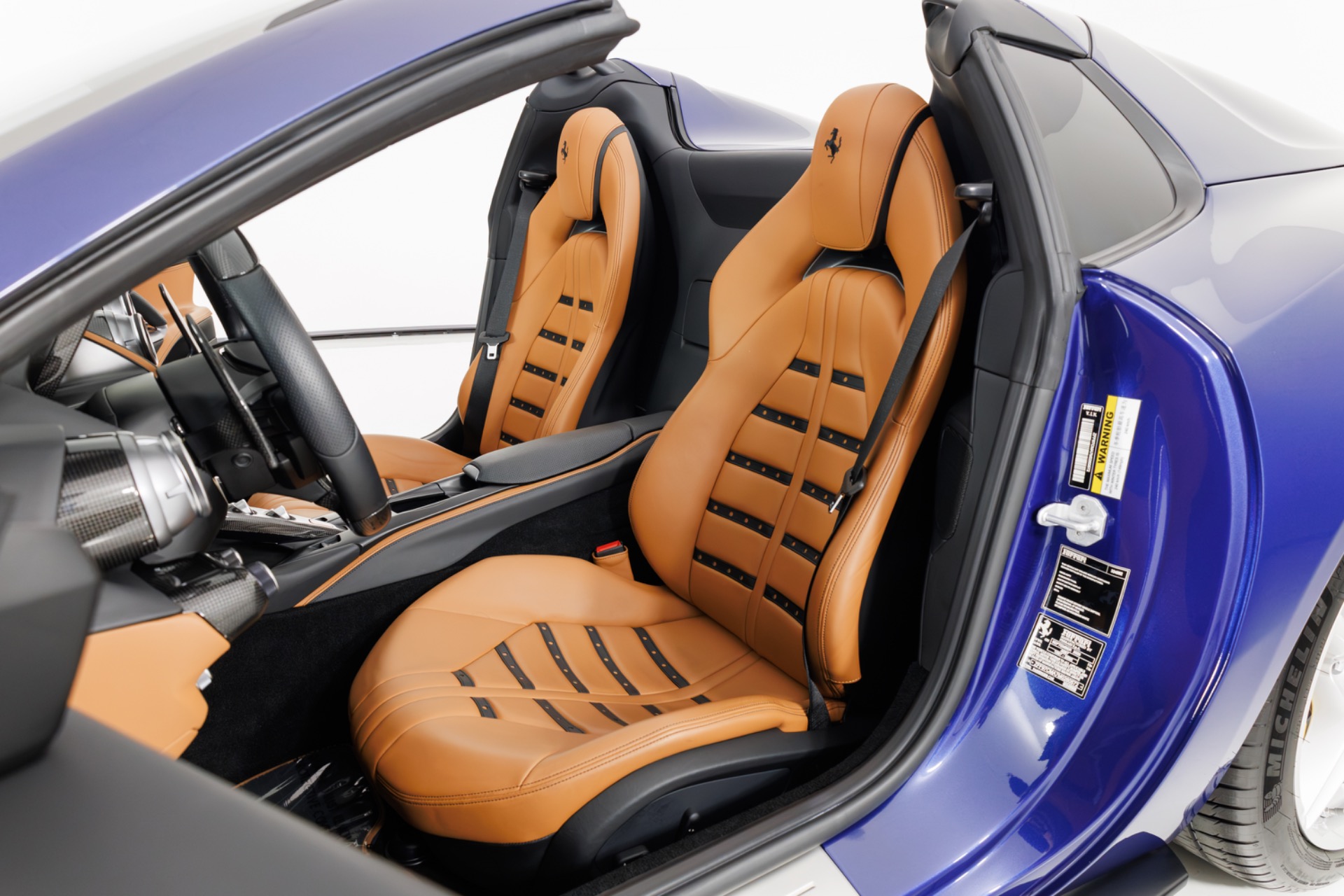 2021 Ferrari 812 GTS — photo 4 of 4