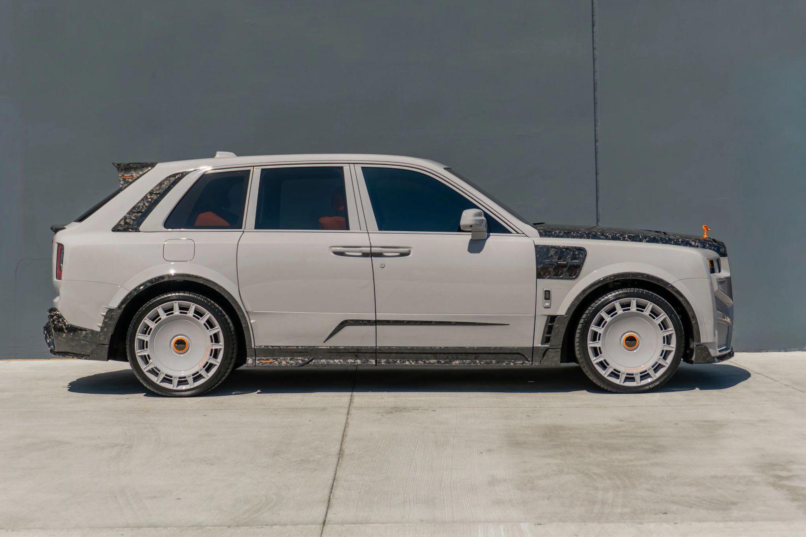 2026 Rolls-Royce Cullinan — photo 2 of 4