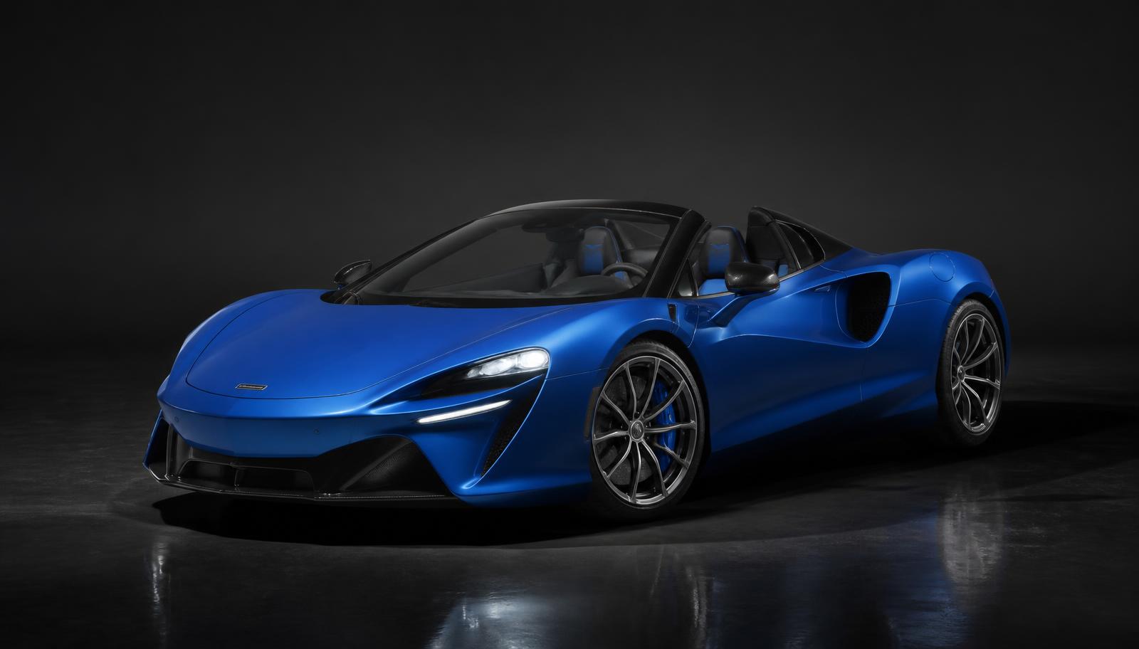 McLaren Artura Spider